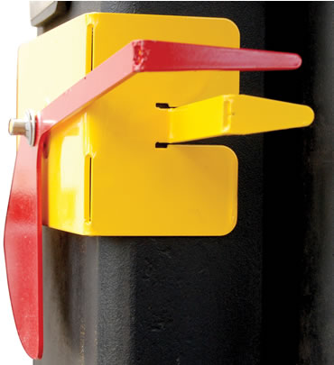 The Fork Leveler reduces the risk of damaging or piercing product when removing it from pallet racking.