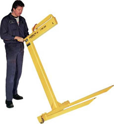 wheeled pallet lifters