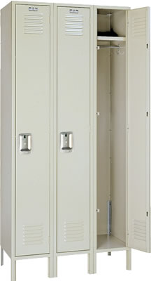 lyon three section single tier lockers